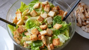 Desvende o segredo da Salada Caesar clássica agora