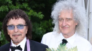 Tony Iommi cria heavy metal agora