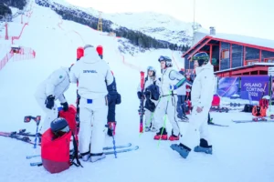 Hoje Lucas Pinheiro Braathen e Giovanni Ongaro conquistam ouro no slalom gigante